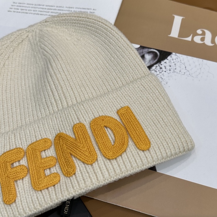 Fendi Knitted Hat