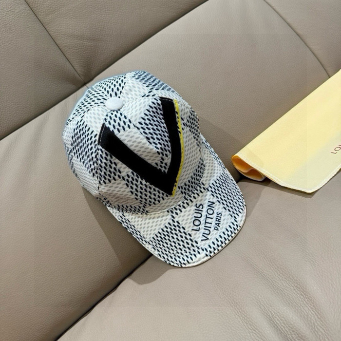 Louis Vuitton Baseball Cap 2-Color