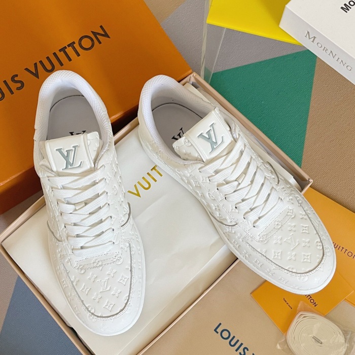 Louis Vuitton Rivoli Sneaker Size 39-45 2-Color