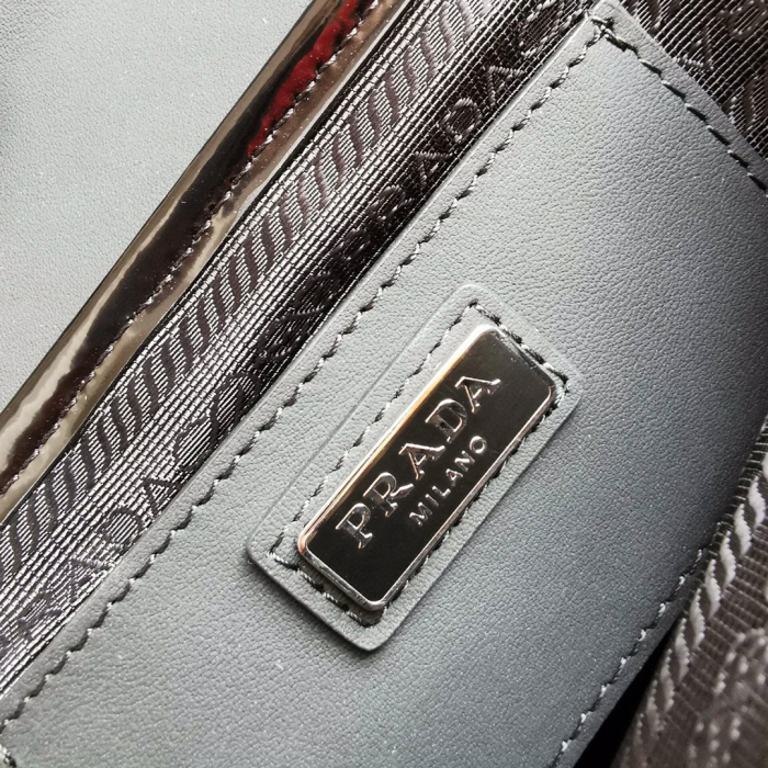 Prada 2VD044 Re-Nylon and Leather Shoulder Bags Size 20*15.5*4cm