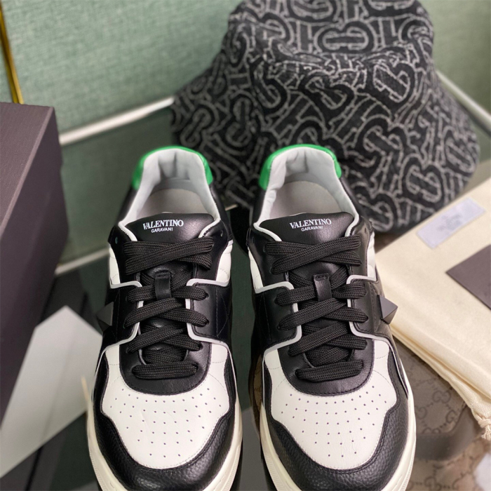 Valentino One Stud Low-Top Sneaker Size 36-45   10-Color
