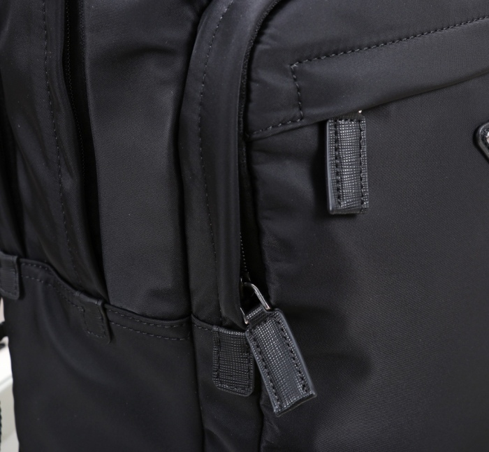 Prada Mens Backpack Bags Rucksack 43.5*31*20cm
