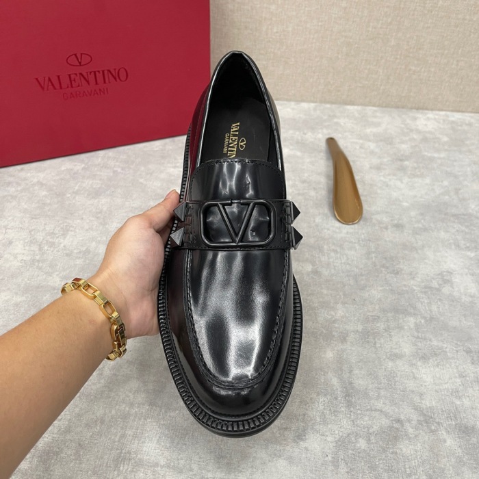 Valentino Volgo Chain Loafer Size 39-45   9-Color