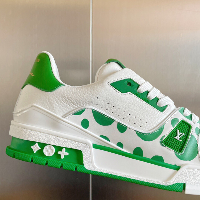 Louis Vuitton x YK LV Trainer Sneaker for Men Size 39-45   3-Color