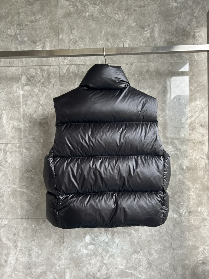 Canada Goose E2257WB Cypress Women Winter Vest Size XS-XL