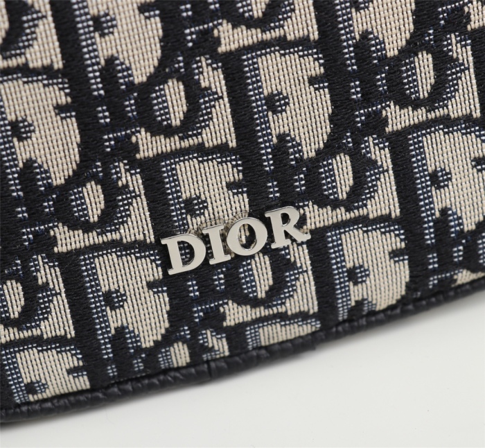 Dior Mens Shoulder Bags 18*14.5*6cm