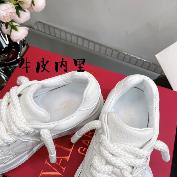 Valentino One Stud XL Sneaker Size 36-45   5-Color