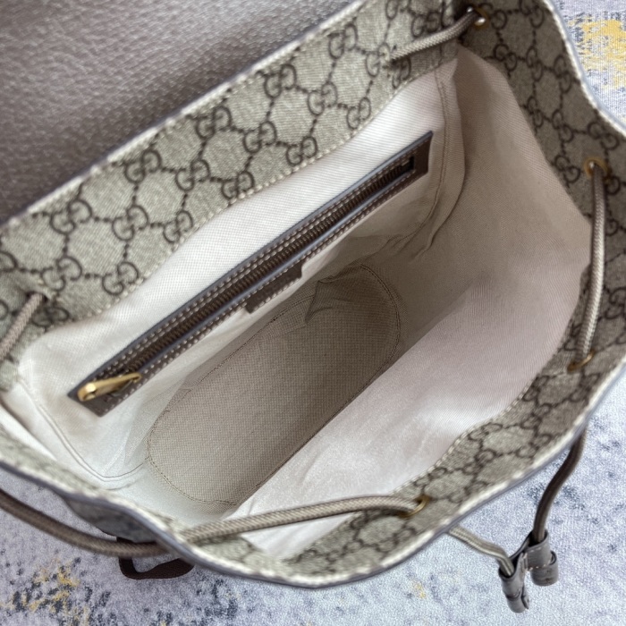 Gucci Men Backpack 2-Size
