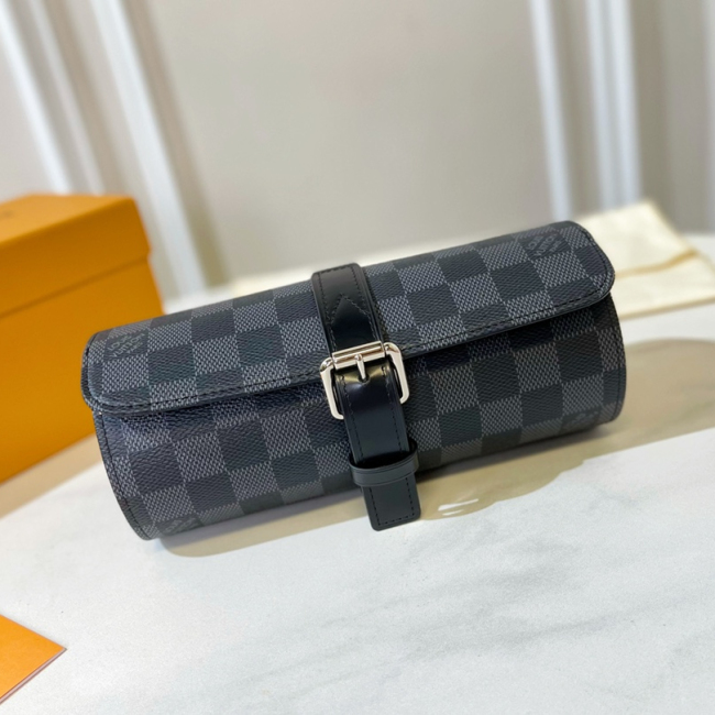 Louis Vuitton Uhrenbox