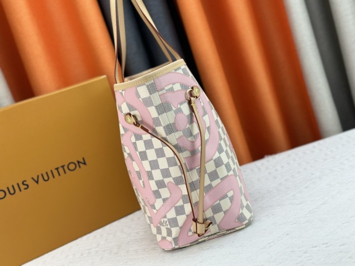 Louis Vuitton M45684 totomm Shopping Bags Size 31*28*14cm