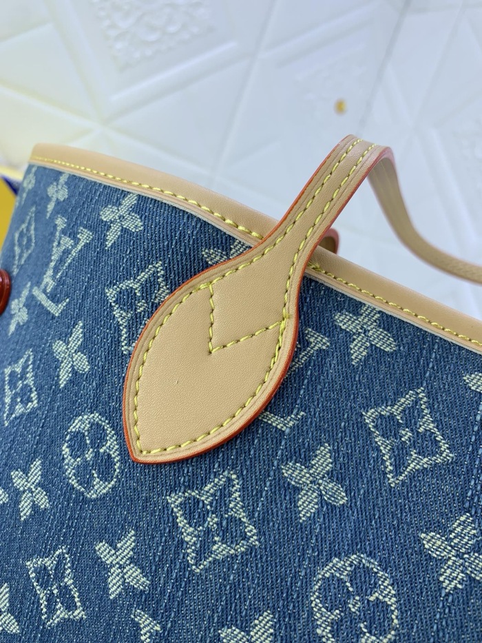 Louis Vuitton Shopping Bags 32*29*17cm