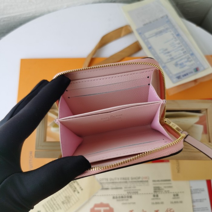 Louis Vuitton Wallet 11*8.5*2 cm