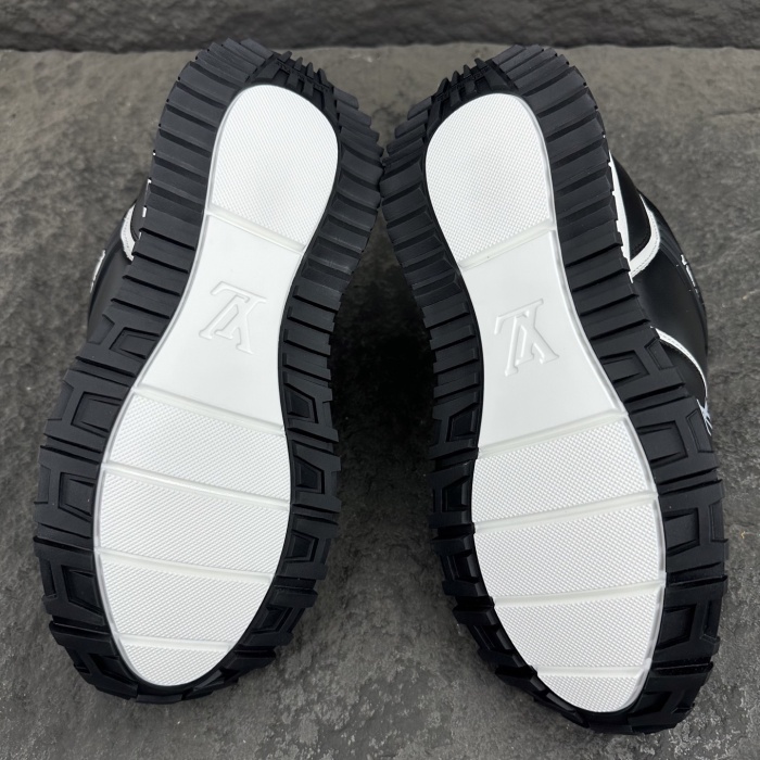 Louis Vuitton Run Away Maxi Sneaker Size 36-46