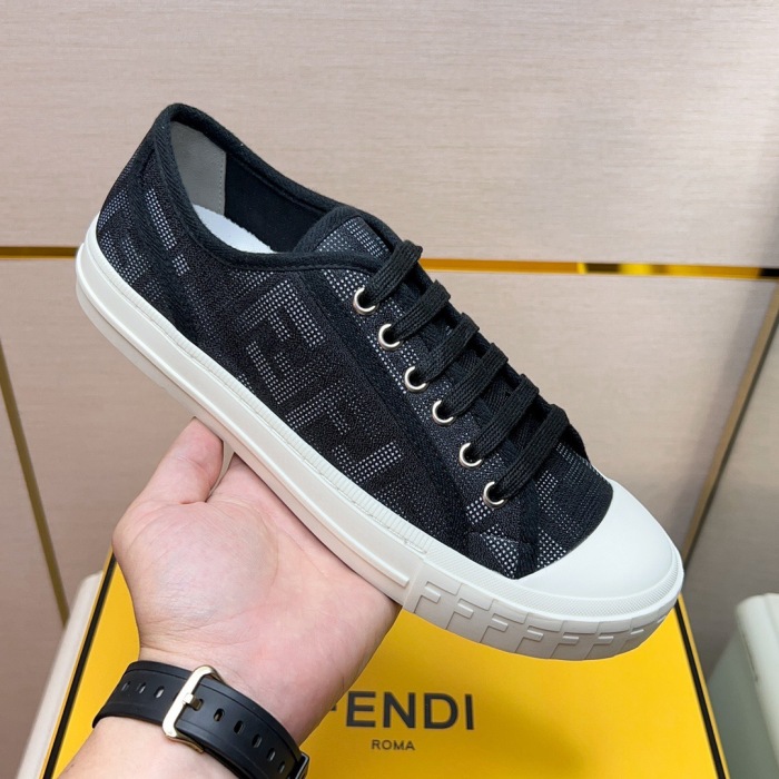 Fendi Domino Low Top Sneaker Size 35-46  4-Color