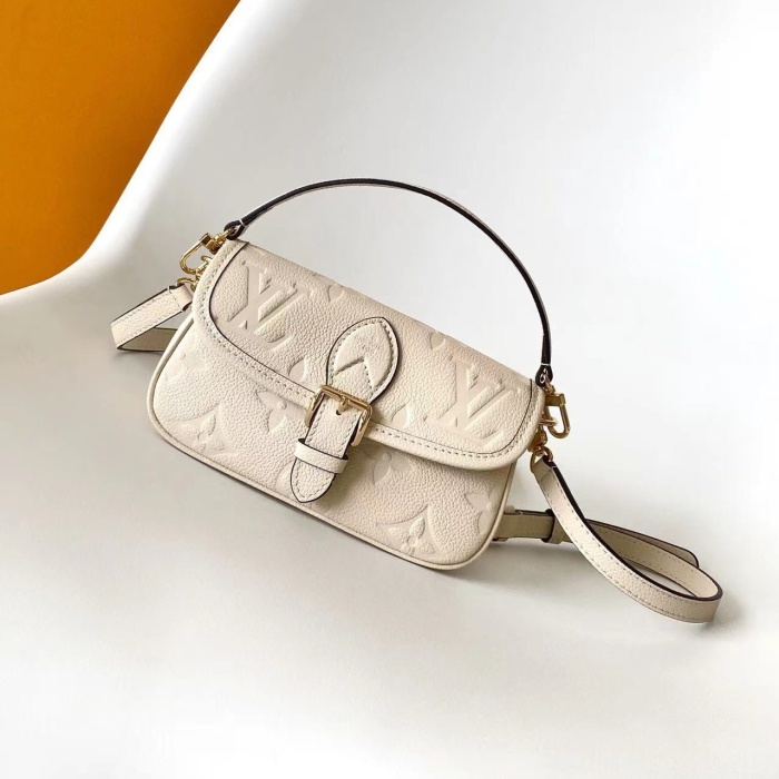 Louis Vuitton M83566 Nano Diane Women Shoulder Bags Size 19*10.5*6cm