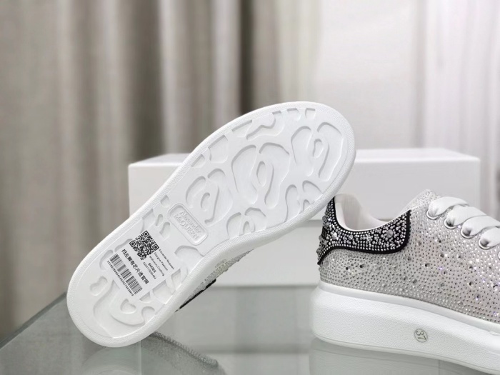 Alexander McQueen OVERSIZED Sneaker Size 35-40  4-Color