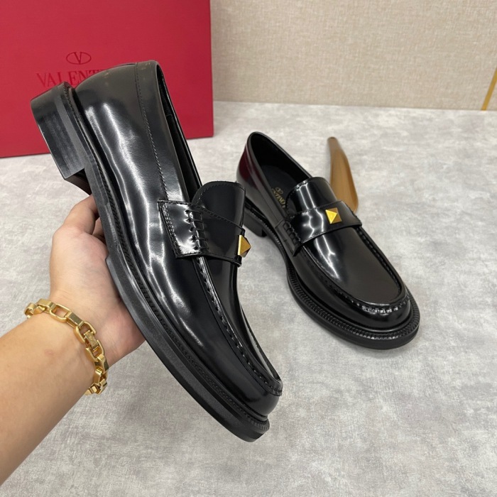 Valentino Volgo Chain Loafer Size 39-45   9-Color