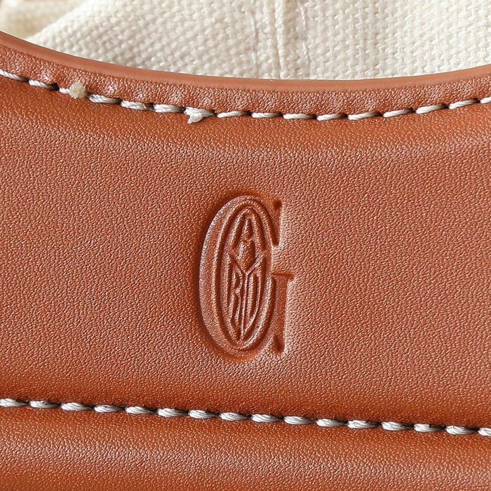 Goyard Beluga Shoulder Bags Size 23*18.5*8cm