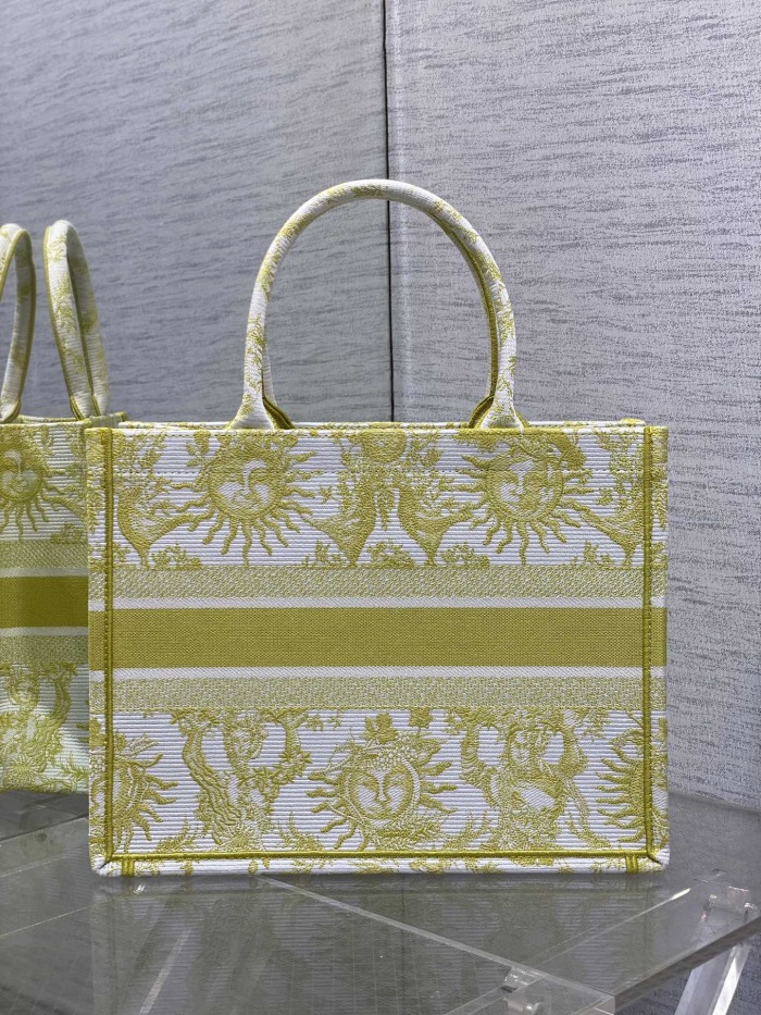 Dior Book Tote Handbags Size 36*18*28