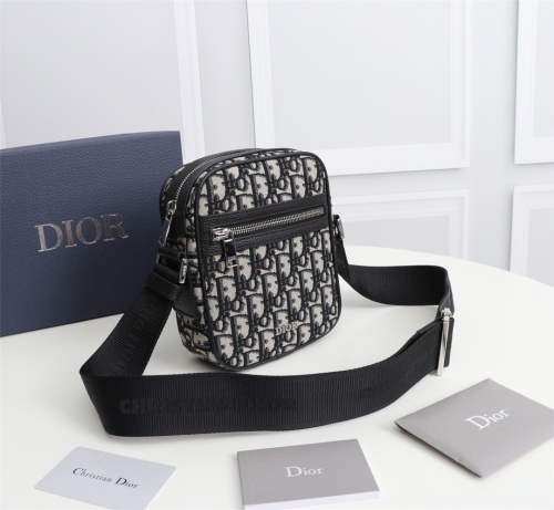 Dior Mens Shoulder Bags 18*14.5*6cm