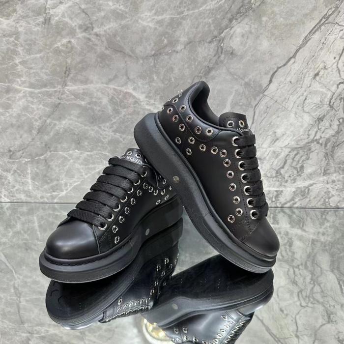 Alexander McQueen OVERSIZED Sneaker Size 35-45  2-Color
