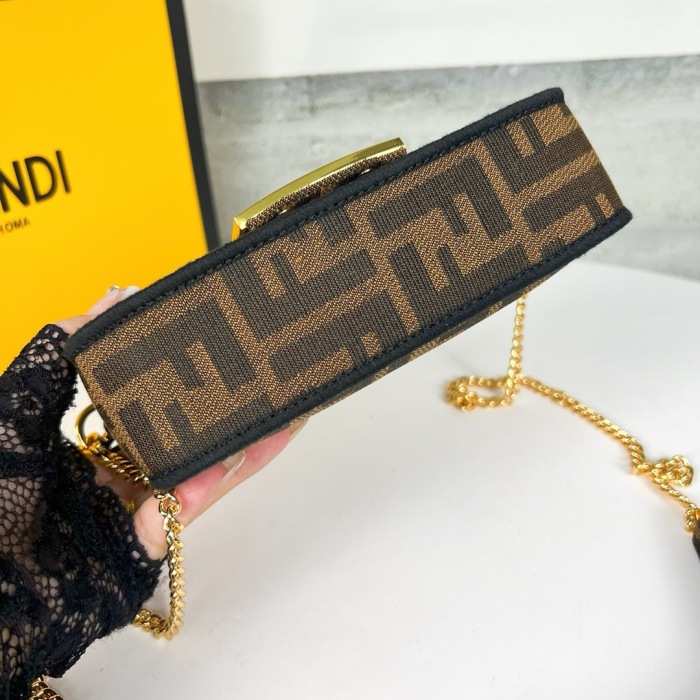 Fendi Women Shoulder Bags 3-Size