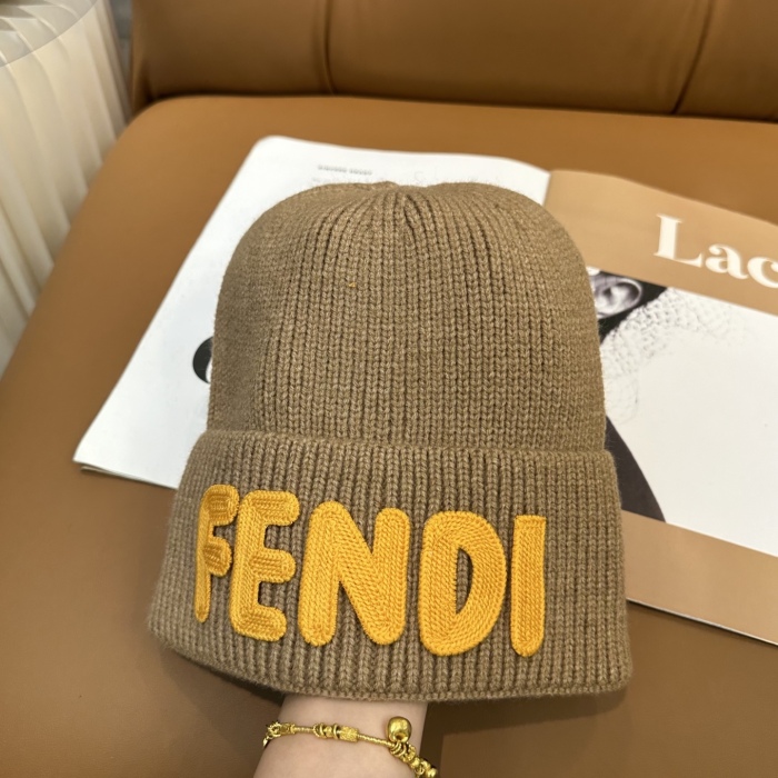 Fendi Knitted Hat