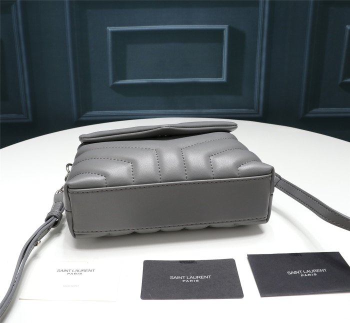 YSL Women Shoulder Bags Size 20cm