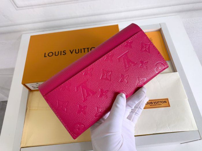 Louis Vuitton Wallet 19*10 cm