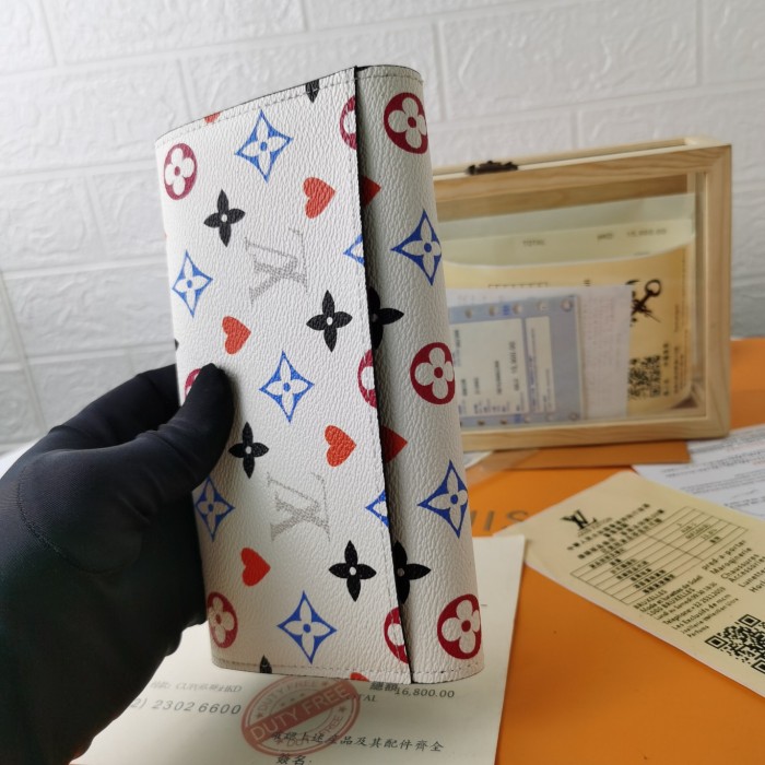 Louis Vuitton Wallet 19*10*2 cm