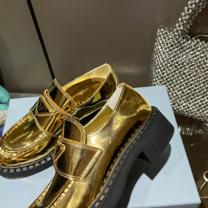 Prada Metallic Leather Loafers Sneaker Size 35-40   3-Color