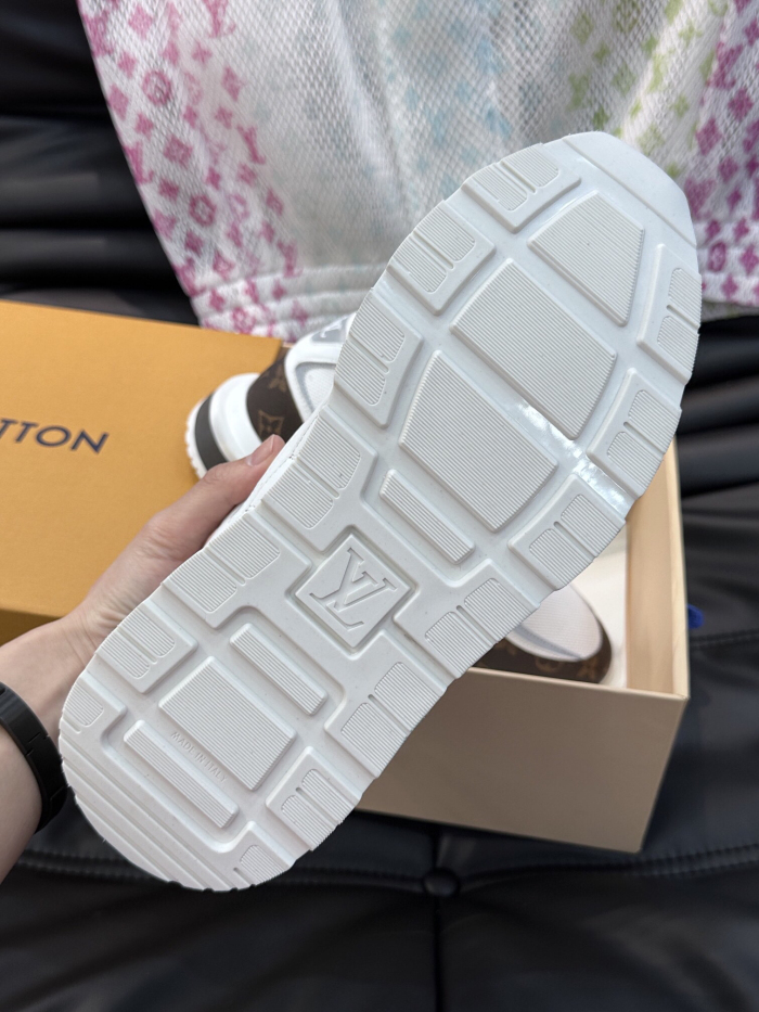 Louis Vuitton Run Away Sneaker Size 40-45