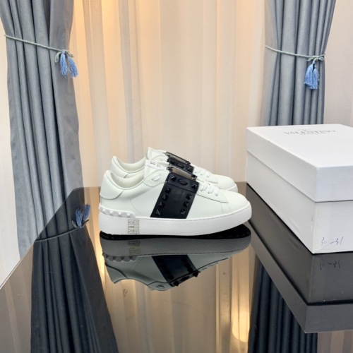 Valentino Rockstud Untitled Sneaker Size 36-46