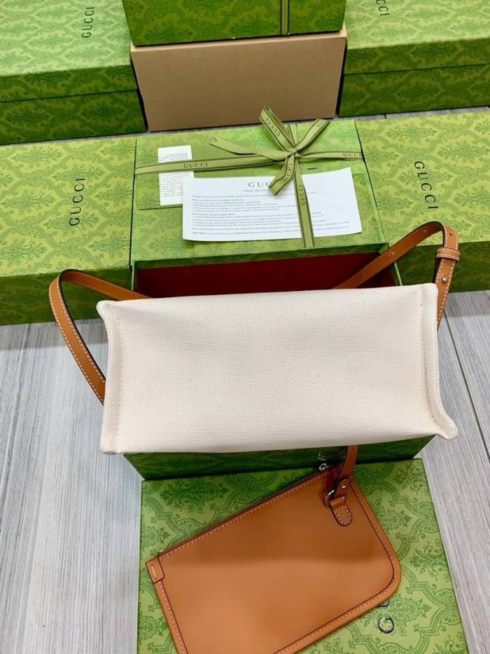 Gucci GG Supreme Shopping Bags Size 28*19.5*12cm