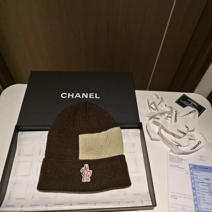 Moncler Knitted Hat