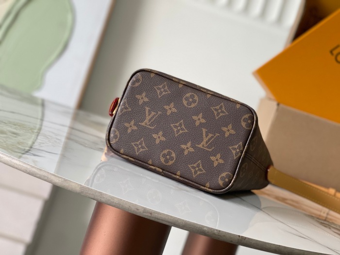 Louis Vuitton M12925 Women Shoulder Bags Size 16*18*12cm