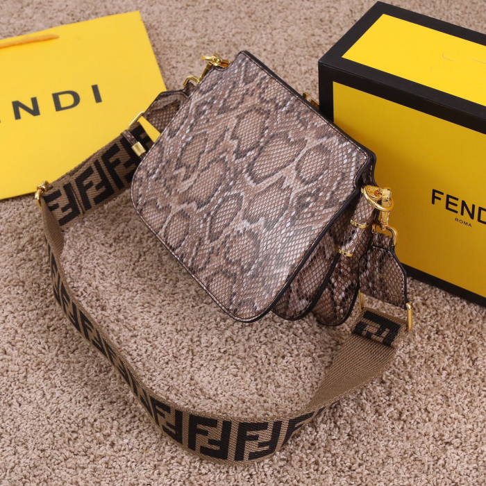 Fendi New Shoulder Bags 26.5*10*19cm