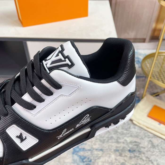 Louis Vuitton LV Trainer #54 Signature Sneaker Size 39-45   4-Color