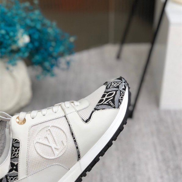 Louis Vuitton Run Away Sneaker For Women Size 36-41  4-Color