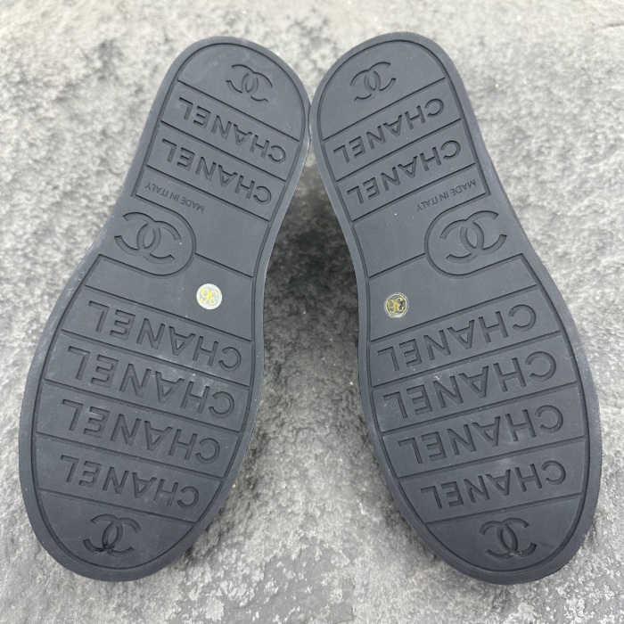 Chanel 2025ss Women Sneaker Size 35-40