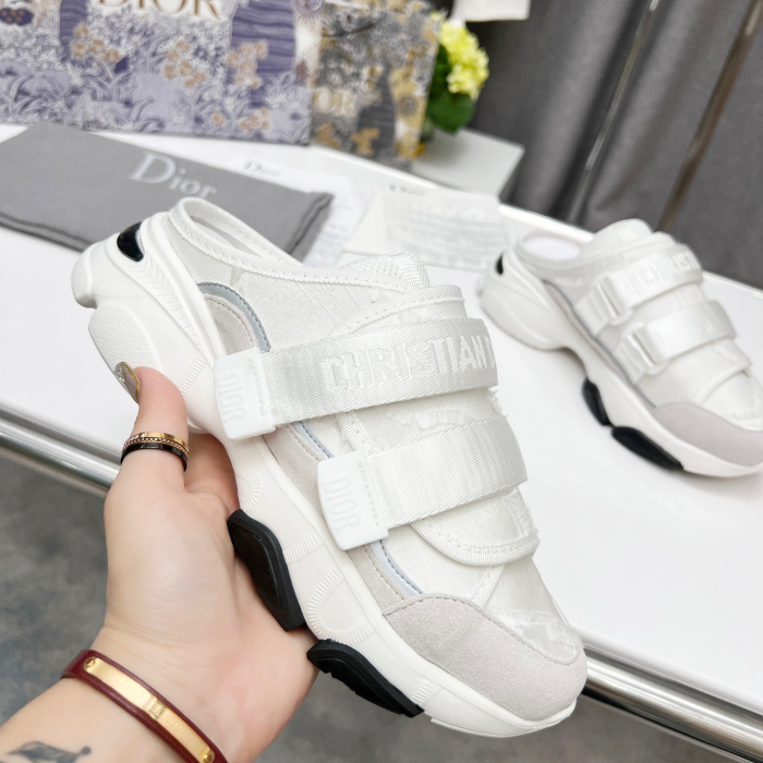 Dior D-Wander Sneaker Size 36-40 4-Color