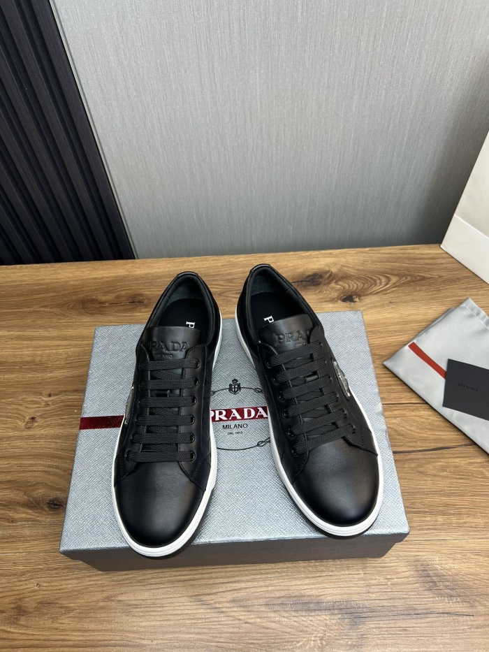Prada New Sneaker Size 36-46  3-Color