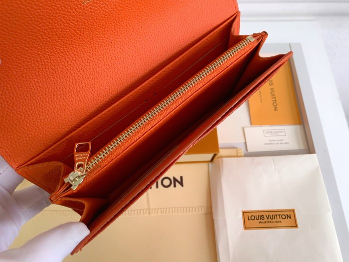Louis Vuitton Wallet 19*10 cm