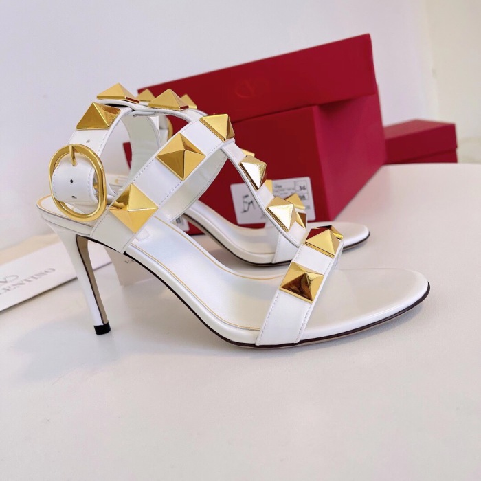 Valentino Roman Stud Calfskin Pumps Size 35-41 6-Color