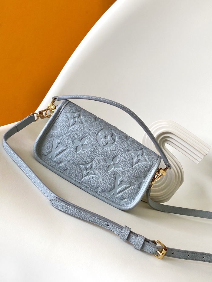 Louis Vuitton M83592 Nano Diane Women Shoulder Bags Size 19*10.5*6cm