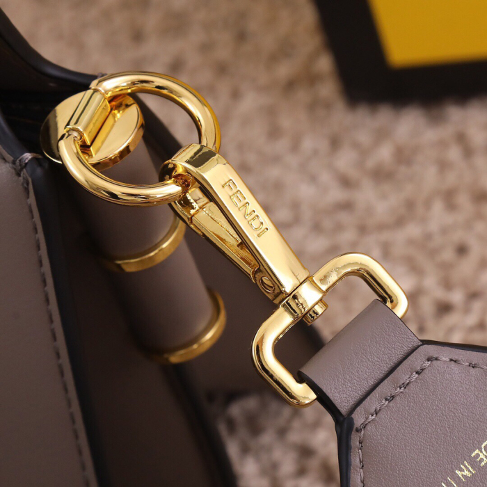 Fendi New Shoulder Bags 26.5*10*19cm