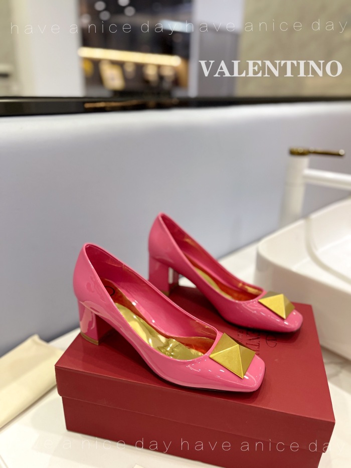 Valentino One Stud Patent Leather Pumps Size 35-41 4-Color