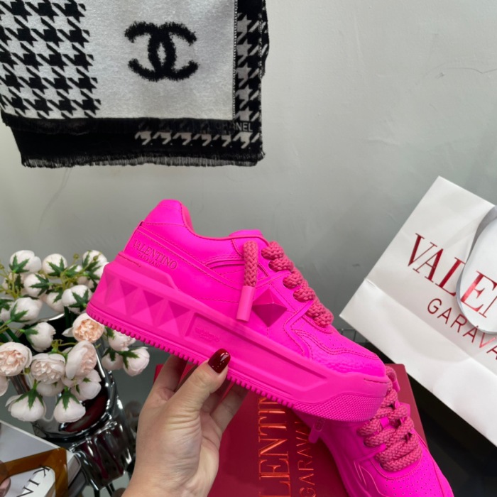 Valentino One Stud XL Sneaker Size 36-45   5-Color