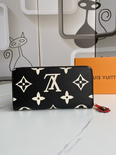 Louis Vuitton Wallet 19*10 cm