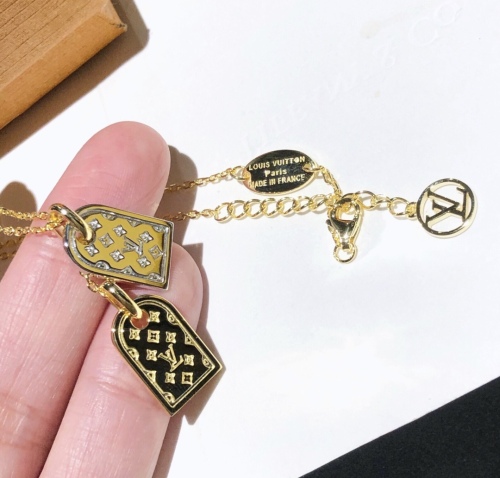 Louis Vuitton Necklace